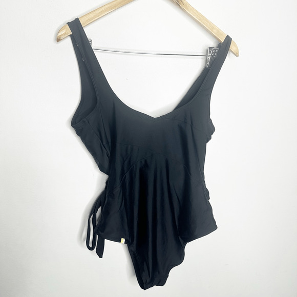 SUMMERSALT The Perfect Wrap One-Piece Sea Urchin Black v neck womens 12 - Picture 13 of 13